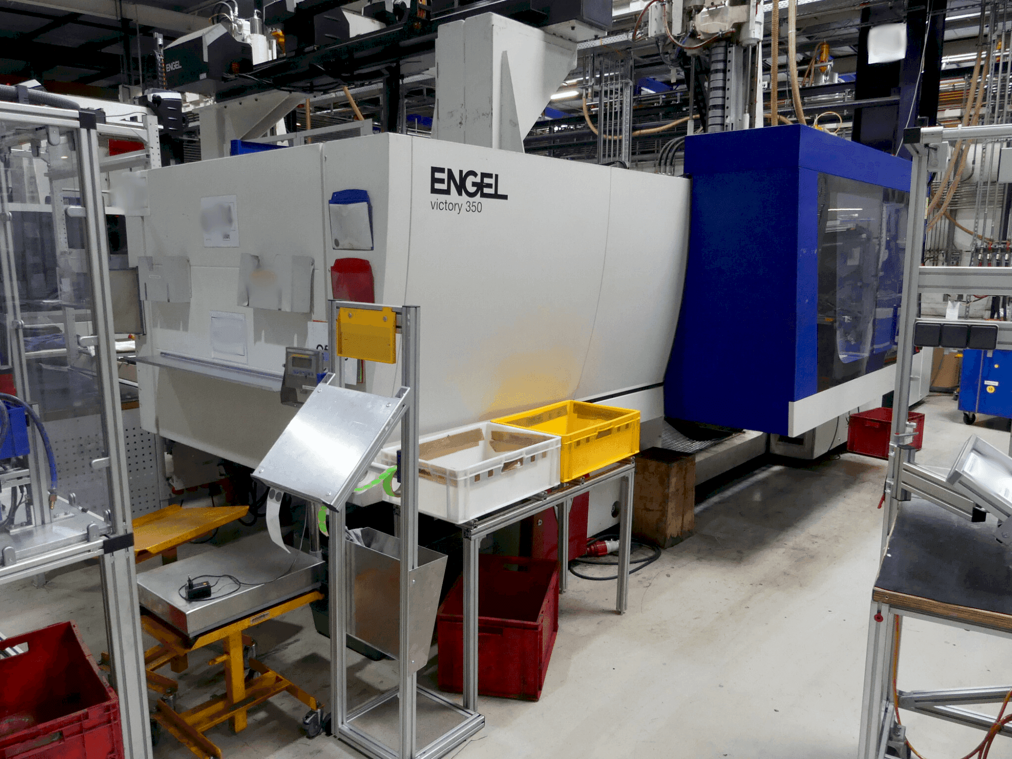 Vue de face de la machine Engel Victory 2050H/650v/350 Combi