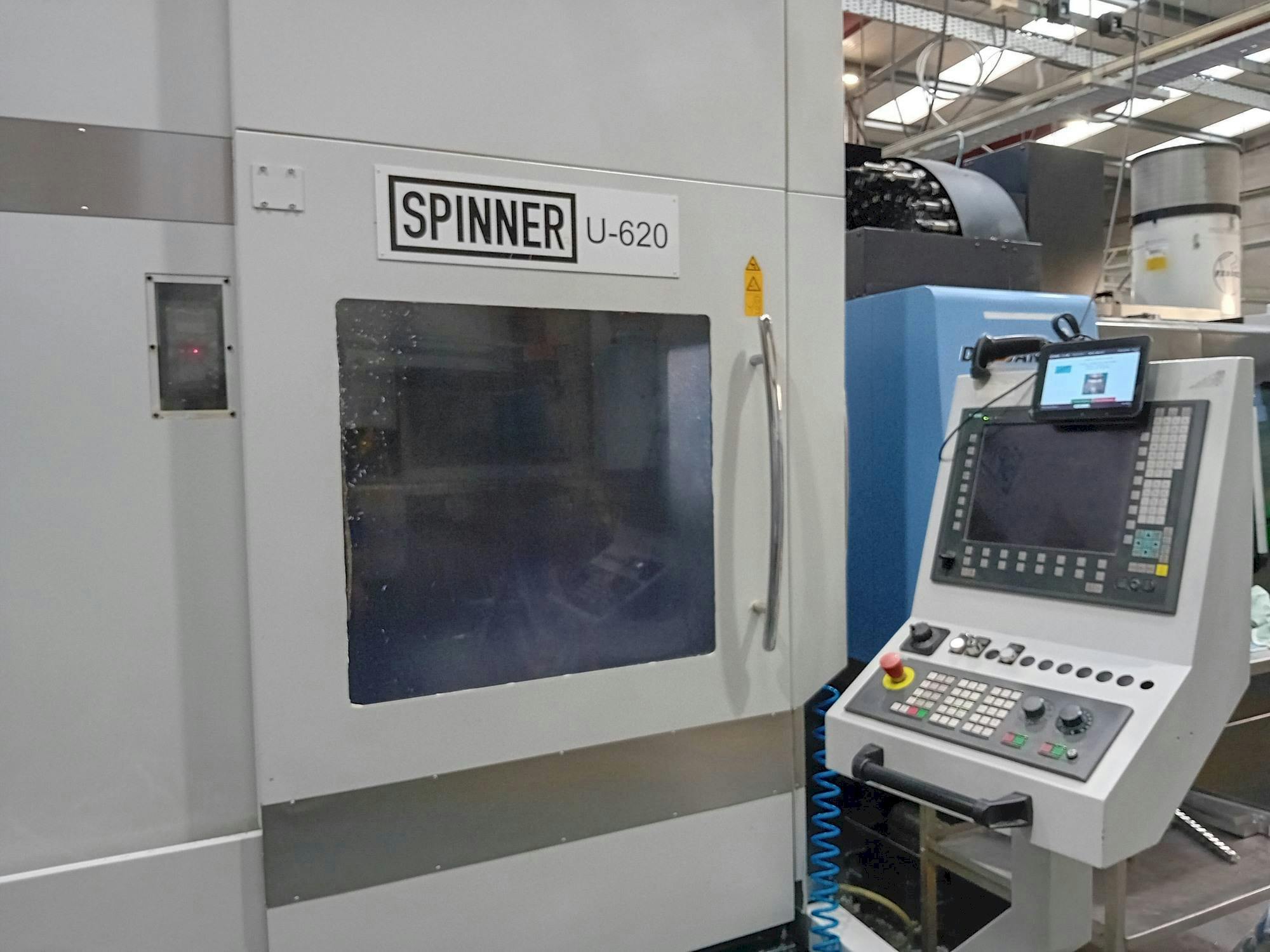 Vue de face de la machine SPINNER U5-620