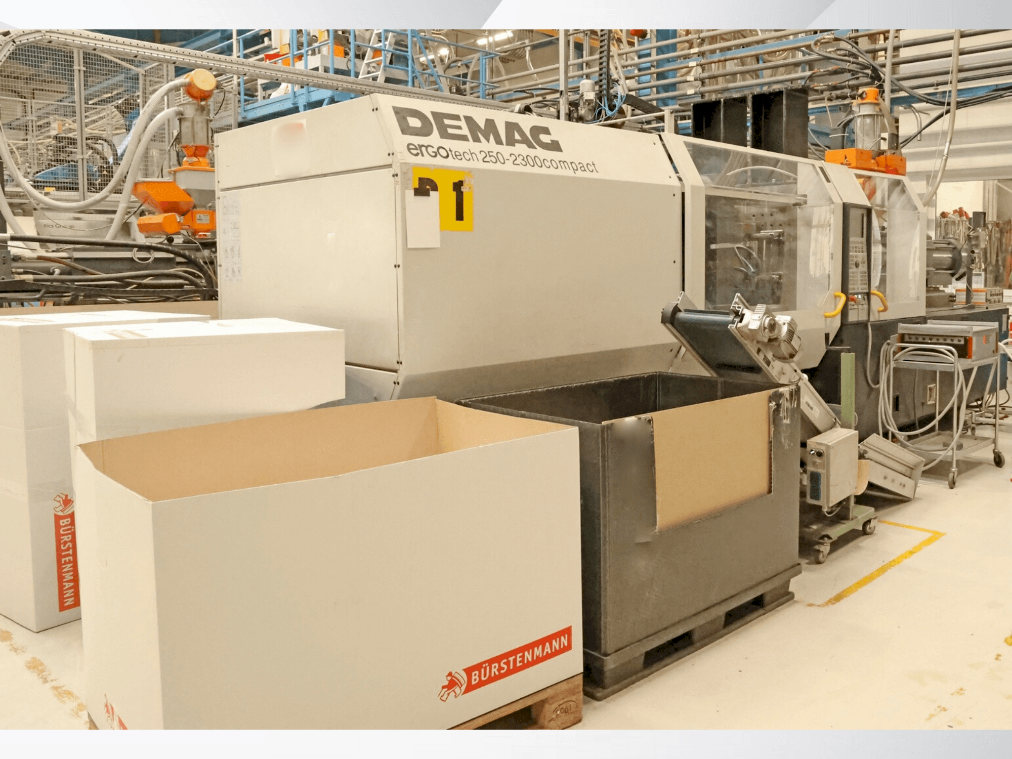 Vue de face de la machine DEMAG Ergotech ET 250-2300 NC 4 compact