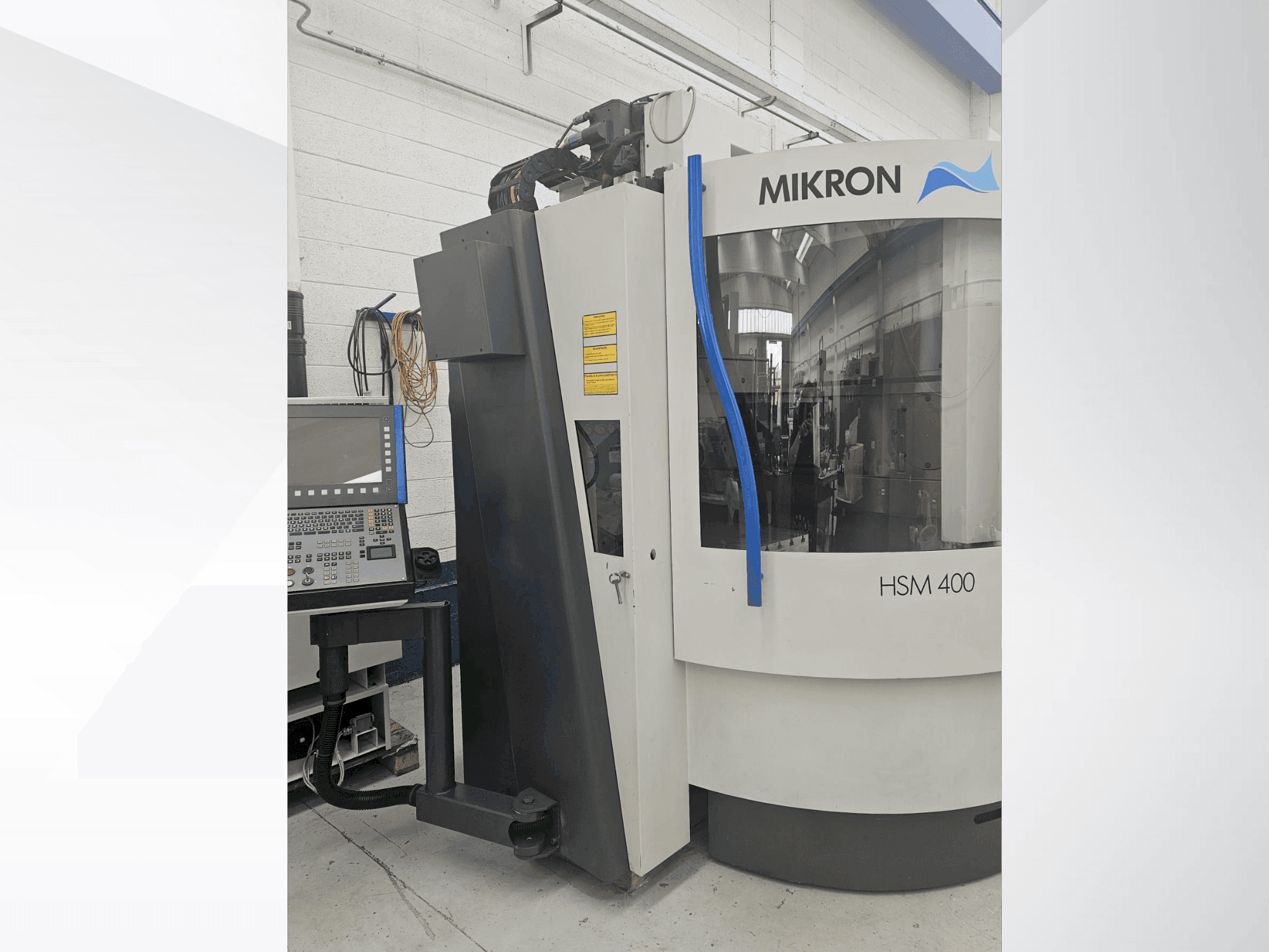 Vue de face de la machine MIKRON HSM 400