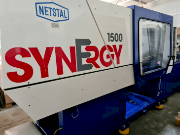 Vue de face de la machine Netstal SYNERGY 1500-600