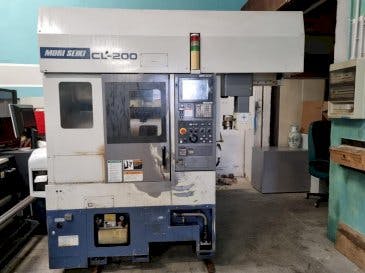 Vue de face de la machine MORI SEIKI CL-200